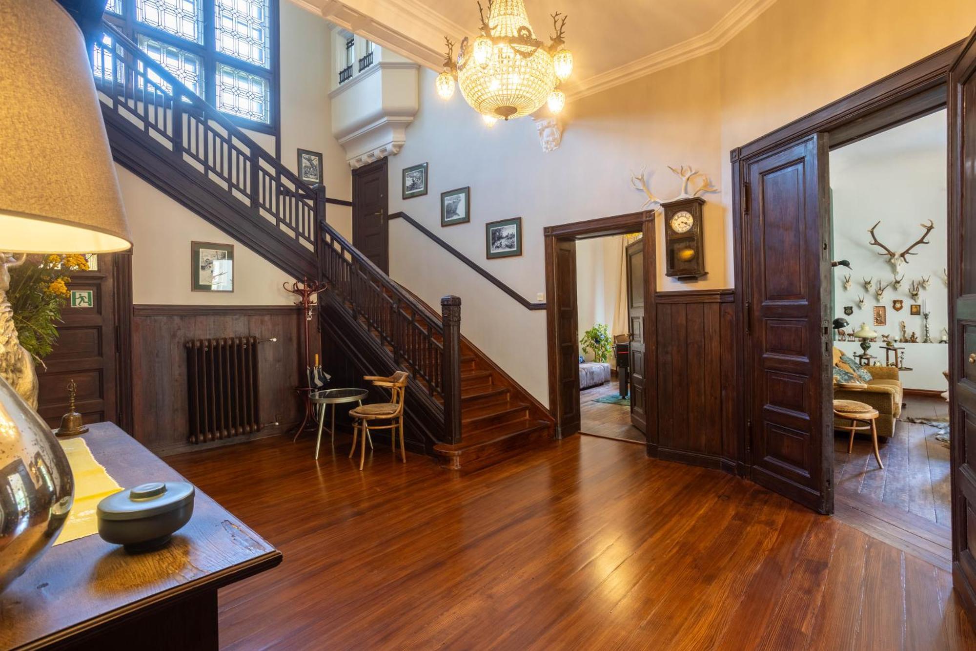 Palac Mysliwski Orle Solutions ミロスワビエツ エクステリア 写真
